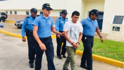 Cristian René Escobar García (20 años).