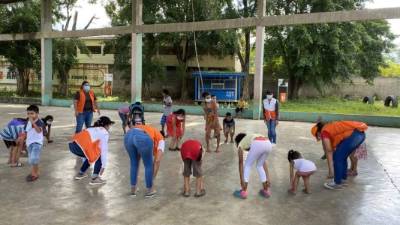 Los altos niveles de pobreza y la desigualdad social en Honduras son más evidentes con la pandemia y el paso de las recientes tormentas tropicales Eta y Iota que dejaron devastación en el país.