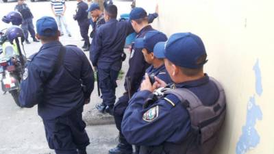 Los agentes se tomaron ayer las instalaciones de la DNIC.