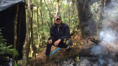 Este jueves la alegría de la familia compuesta por el reconocido abogado Juan Ángel Rivera Tábora y la exmagistrada Blanca Valladares, fue interrumpida por dos sicarios que segaron la vida de su hijo Louis Rivera Valladares, 32 años, abogado de profesión, y quien residía en Alemania.