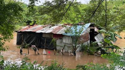 Un niño desaparecido, cientos de afectados y ríos desbordados en Honduras por las lluvias