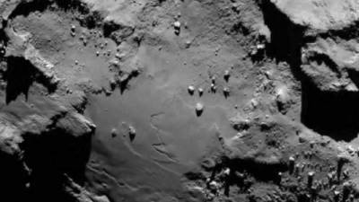 La sonda europea Rosetta se encontró hoy con el cometa 67/P Churyumov-Gerasimenko tras un viaje de diez años a través del Sistema Solar para estudiar su origen.