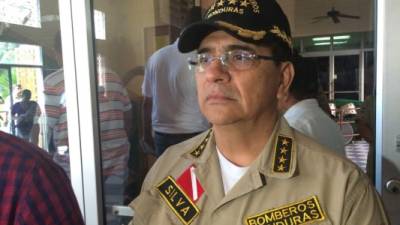 El comandante de Bomberos, Jaime Silva, se reunió esta mañana con autoridades municipales de San Pedro Sula.