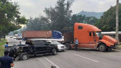 El accidente ocurrió en la autopista hacia Puerto Cortés, a 300 metros de la colonia Ceden de Choloma, Cortés.