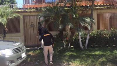 Una de las viviendas aseguradas por el Ministerio Público en la la Operación “Aguán” en Tocoa e Iriona, departamento de Colón.