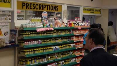 Los datos recopilados demostraron los efectos antiandrógenos que tiene este tipo de analgésico en el hombre adulto y sugirieron que el uso del ibuprofeno puede estar relacionado con problemas de la reproducción sexual masculina. EFE/Archivo