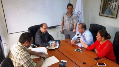 Los empleados del canal llegaron al Conadeh.