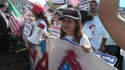 Hondureños se manifestan por la Reforma Migratoria en Estados Unidos.