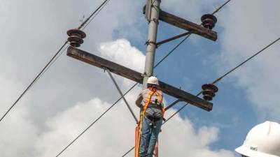 Este martes 18 de agosto, varios sectores de El Paraíso, Lempira, Santa Bárbara, Cortés e Intibucá tendrán interrupciones programadas del servicio eléctrico debido a trabajos de mantenimiento e instalación de equipos en la red de distribución.