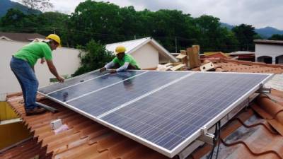 Varias urbanizaciones del país han utilizado el sistema de energía solar mediante paneles.