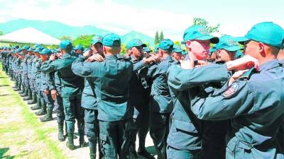 Formarán más policías en el país.