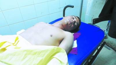 Uno de los heridos se recupera en un centro asistencial en Danlí, El Paraíso.