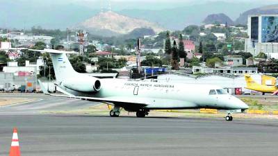 En al menos cinco reuniones en 2014, el Consejo de Defensa y Seguridad decidió la compra del avión presidencial Legacy 600.