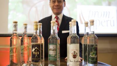 Guillermo Gonzales, embajador de Perú en Honduras, inauguró el festival gastronómico peruano en Copán. . EFE/Archivo