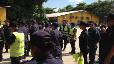 La atención a la ciudadanía fue suspendida ayer a eso de las 2:00 PM.