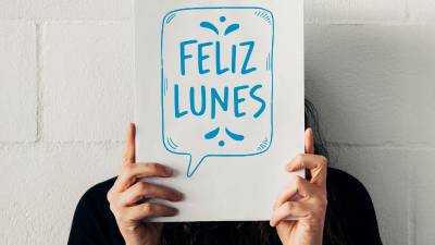 Muchas personas tienen que hacer un gran esfuerzo para “ponerle buena cara” al lunes porque en realidad ese día los entristece.