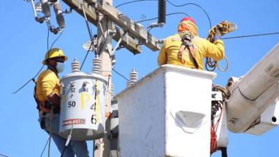 La Empresa Nacional de Energía Eléctrica (ENEE) anunció una serie de cortes programados para este lunes 16 de febrero en distintos puntos de Honduras, debido a trabajos de mantenimiento, conexión de nuevos equipos y mejoras en líneas de transmisión de 69 KV. Las interrupciones afectarán zonas del Distrito Central, El Paraíso, Olancho, Francisco Morazán, Cortés, Atlántida y Colón, en diferentes horarios.