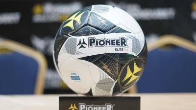 Así es el novedoso nuevo balón con el que se jugarán los partidos de la Liga Nacional de Honduras.