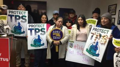 Un juez de California dio un nuevo revés al Gobierno de Trump al bloquear su orden de eliminar el TPS para los salvadoreños y nicaragüenses.