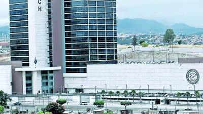 En 25.4781 se fijo ayer el tipo de cambio de referencia.