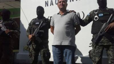 Elvin Francisco Molina supuestamente a través de las redes sociales divulgaba información que algunos bancos iban a ser asegurados.