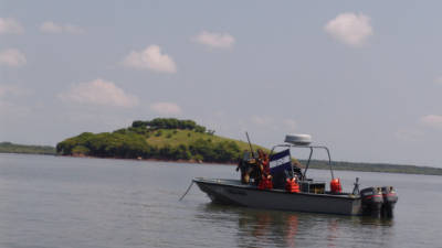 Porfirio Lobo reiteró que la isla es tan hondureña que se puede ir a ella caminando.