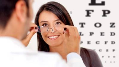 Durante el embarazo también puede provocar resequedad ocular.