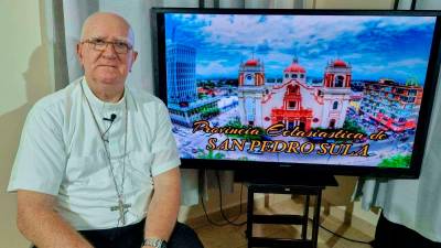 <b><span class=mln_uppercase_mln>misión.</span></b> El ahora arzobispo de San Pedro Sula ofreció una conferencia de prensa ayer y se despidió de la diócesis ceibeña.