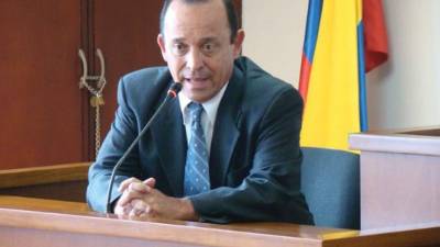 Santiago Uribe estaría relacionado con la creación del grupo paramilitar los 12 Apóstoles.