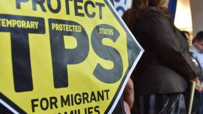 A pocos días de un fallo clave, más de 55 mil hondureños en Estados Unidos viven entre la incertidumbre y la esperanza. “Estamos con mucha ansiedad de saber cuál será la resolución de la juez”, confiesa Juan Flores, presidente de la Fundación 15 de Septiembre.