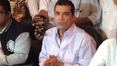 Elvin Santos buscará primero unir a los liberales.