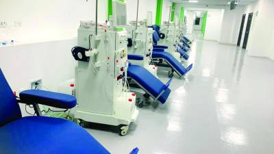 Las máquinas de hemodiálisis de Nefrocentro son nuevas y de última generación, las instalaciones y la sala de espera para los pacientes son nuevas y climatizadas. Fotos: cortesía