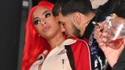 La controversial pareja Anuel y Yailin .