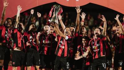 Liga Deportiva Alajuelense se consagró bicampeón de la Copa Centroamericana luego de vencer 2-1 al Real Estelí.