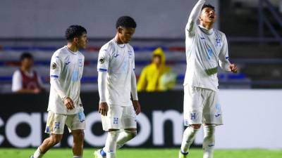 La decisión de que los seleccionados viajen en bus ha causado mucho malestar entre los directivos de los clubes.