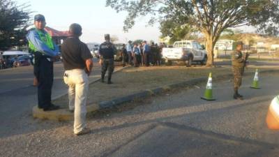 El joven fue asesinado en una zona bastante transitada por vehículos y transeúntes en esa zona del país.