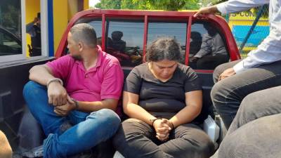 La pareja fue detenida y enfrentará cargos por la muerte del menor.