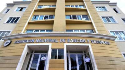 Comisión Nacional de Bancos y Seguros en Tegucigalpa.