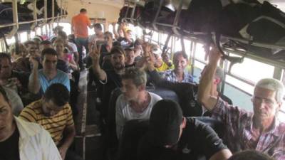 Un grupo de cubanos detenidos en el sur de Honduras cuando se dirigían hacia Estados Unidos. Foto de archivo.