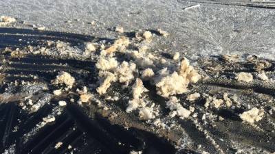 Los pobladores de La Esperanza han confirmado que los carros y las praderas en La Esperanza, Intibucá han estado amaneciendo cubiertos de hielo.