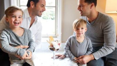 El cantante se ha mostrado muy feliz que ha declarado a varios medios que le encantaría tener más hijos y formar una familia muy numerosa.