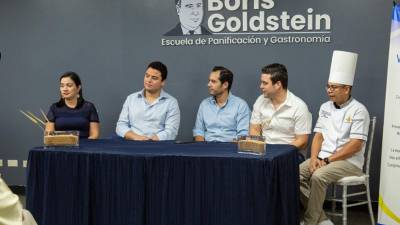 Ejecutivos de Molino Harinero Sula, lanzaron oficialmente la apertura de la Escuela Boris Goldstein en San Pedro Sula.