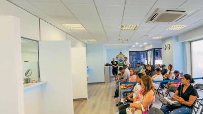 El Consulado de Honduras en Madrid, España inauguró hace unos meses una nueva oficina consular para el servicio de diferentes trámites a los hondureños radicados en Europa.