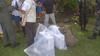 Las urnas del centro de votación en el municipio de Evans fueron trasladadas a Palacios en la comunidad de Brus Laguna en Gracias a Dios, Honduras.