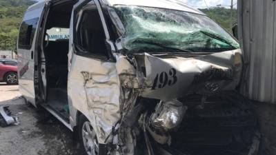 En el rapidito viajaban varias mujeres y niñas.