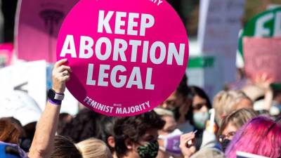 Esta ley, que entró en vigor el primero de septiembre, prohíbe el aborto una vez que se detectan latidos del corazón del feto.