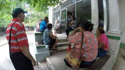 Con poca afluencia de solicitantes permanecen las oficinas del RNP en la ciudad.