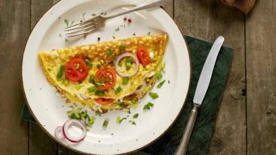 Aprenda a seleccionar su menú de desayuno en el restaurante.