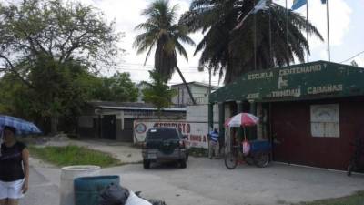 Escuela de Centenario de José Trinidad Cabañas ubicada en la colonia Fesitranh.