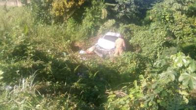 El accidente se produjo en la aldea Guaymon, sector Las Delicias, carretera CA-13 hacia Tela.